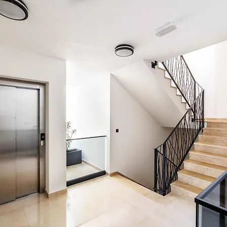 Stella Maris Podstrana